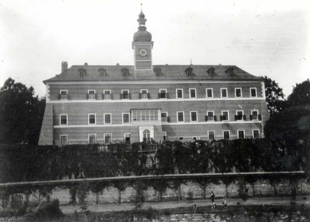 03_006.jpg - Zámek v Kyšperku - stav kolem roku 1900