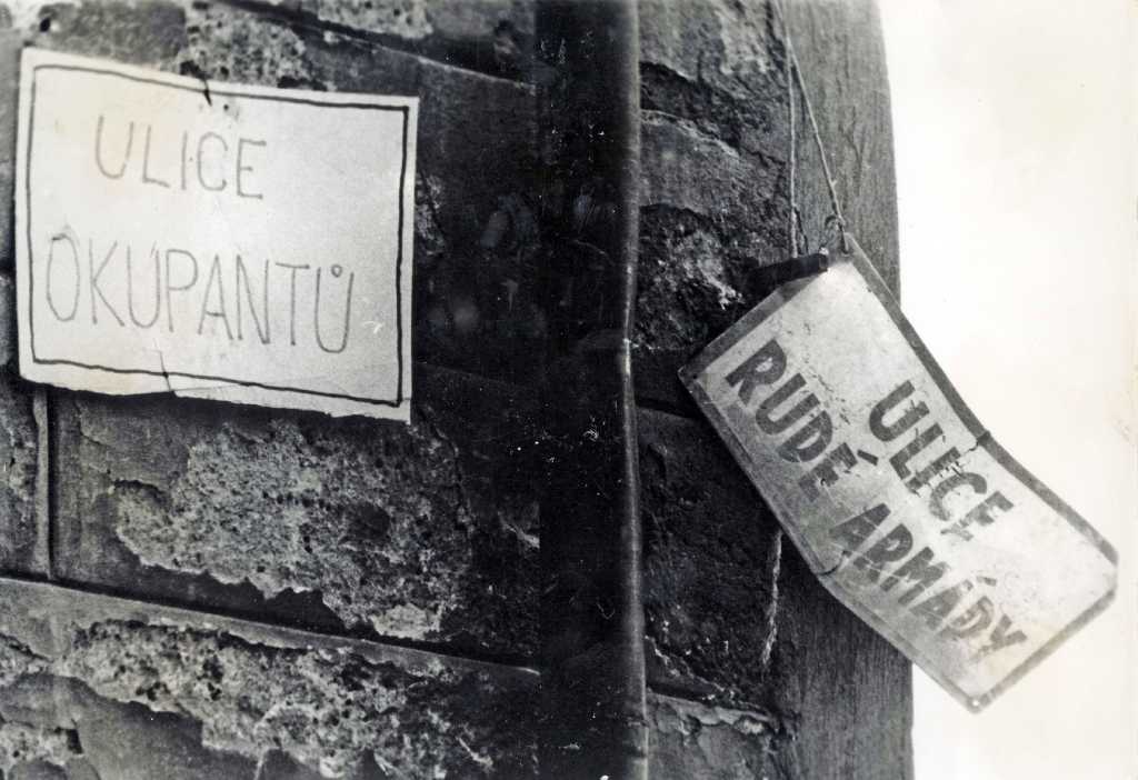 12_017.jpg - Srpen roku 1968 v Letohradě