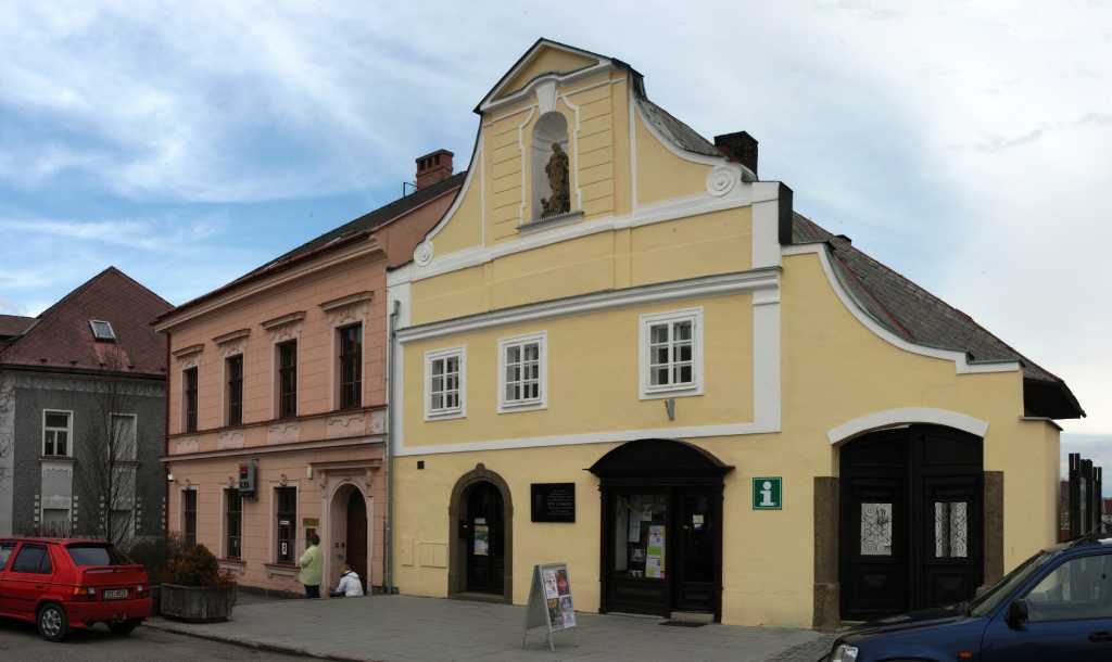 13_022.jpg - Městské muzeum čp. 77, zřízené v roce 1991