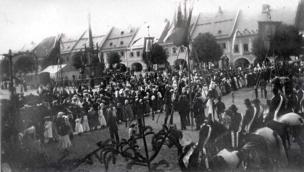 17_014.jpg - Slavnostní vítání biskupa Edvarda Brynycha dne 21.6.1894