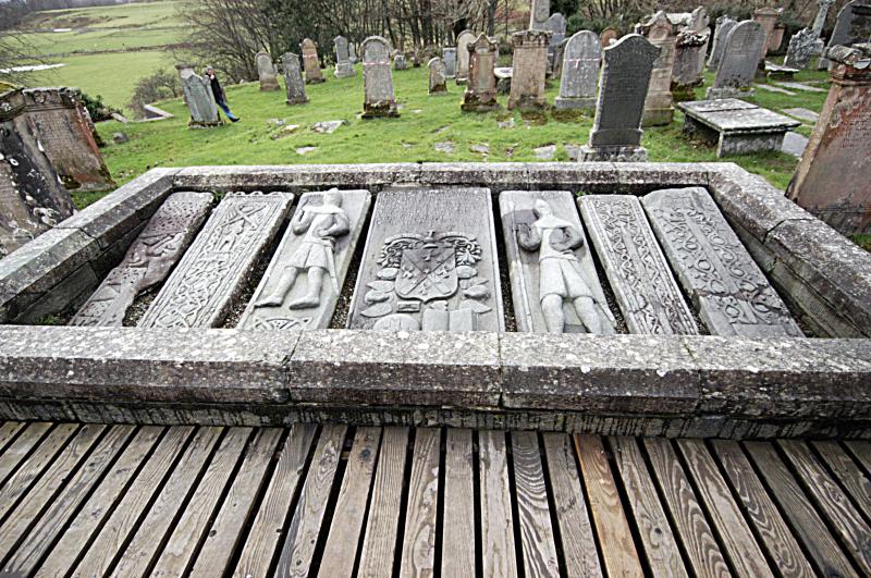 NIK_D100_4411.jpg - Kilmartin, Poltalloch stones