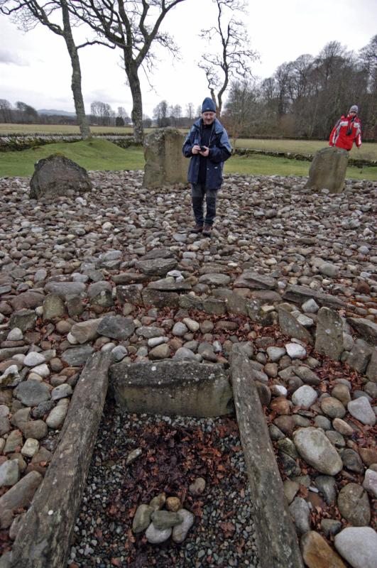 NIK_D100_4437.jpg - Temple Wood, dva kruhy