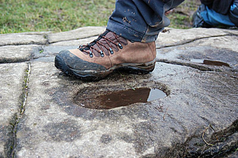 NIK_D100_4589.jpg - Dunadd, památná stopa, podle pověsti důležitá při korunovaci nového krále